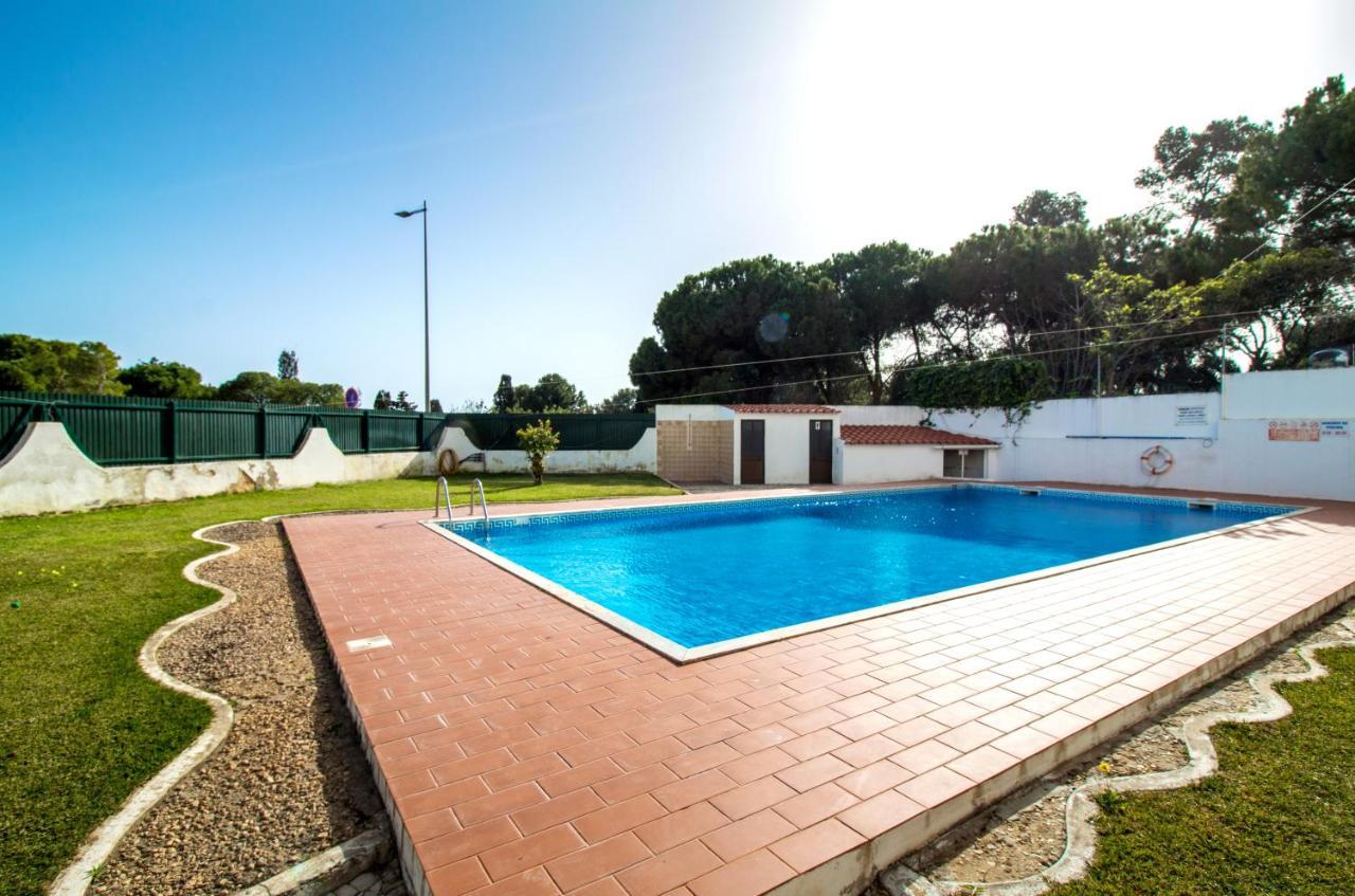Ocean View Apartment - Pool And Sea View & Albufeira Center Ngoại thất bức ảnh